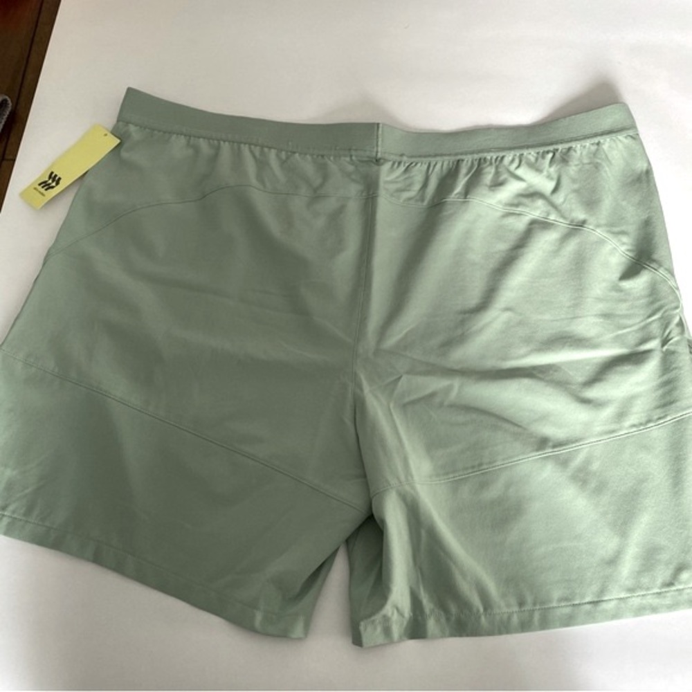 New shorts women size 2XL